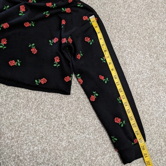 (2/$25) F21 cropped rose printed hoodie black and floral - Picture 11 of 11